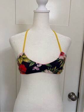 Savage swim Lodi bikini top, pink side & floral side & yellow straps size XS